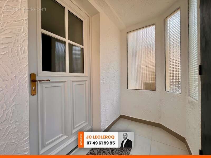 Maison à ECLARON-BRAUCOURT-SAINTE-LIVIERE