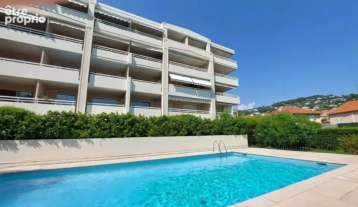 Le cannet mairie- dernier etage  beau 4 pieces - - photo 2