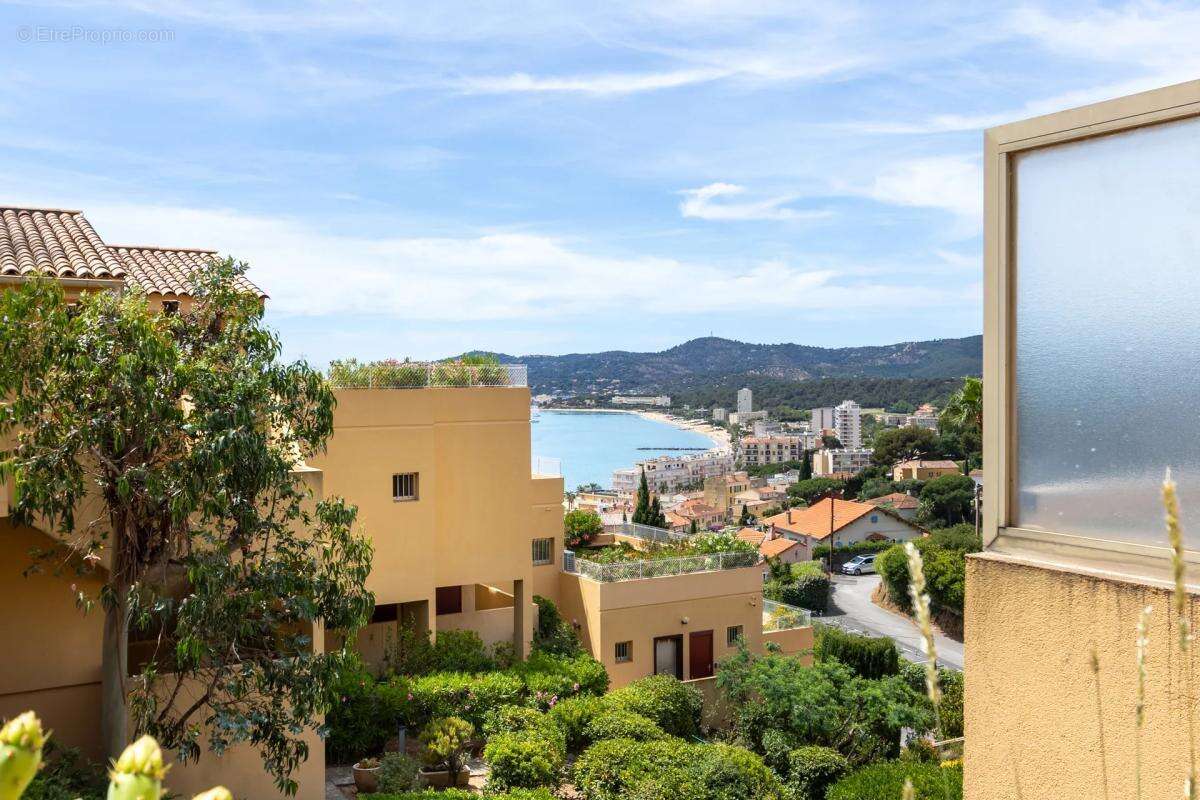 Appartement à LE LAVANDOU