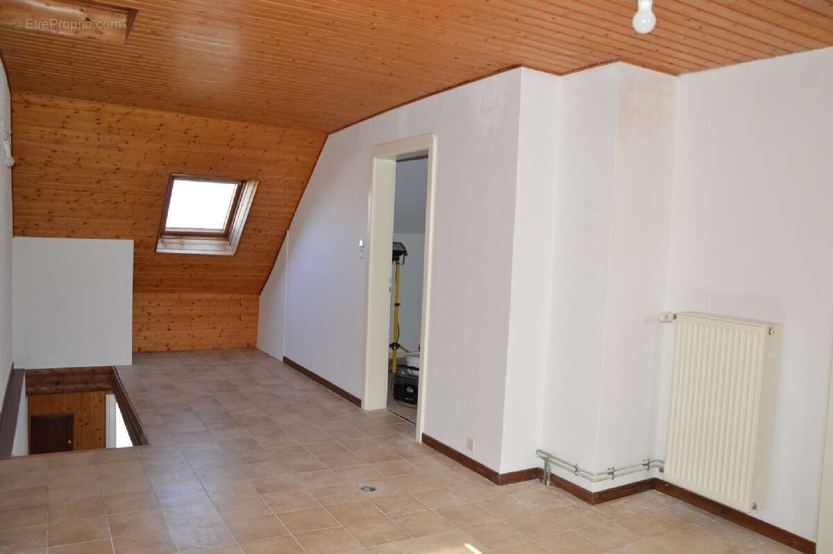 Maison 147 m² à Montbronn  - photo 7