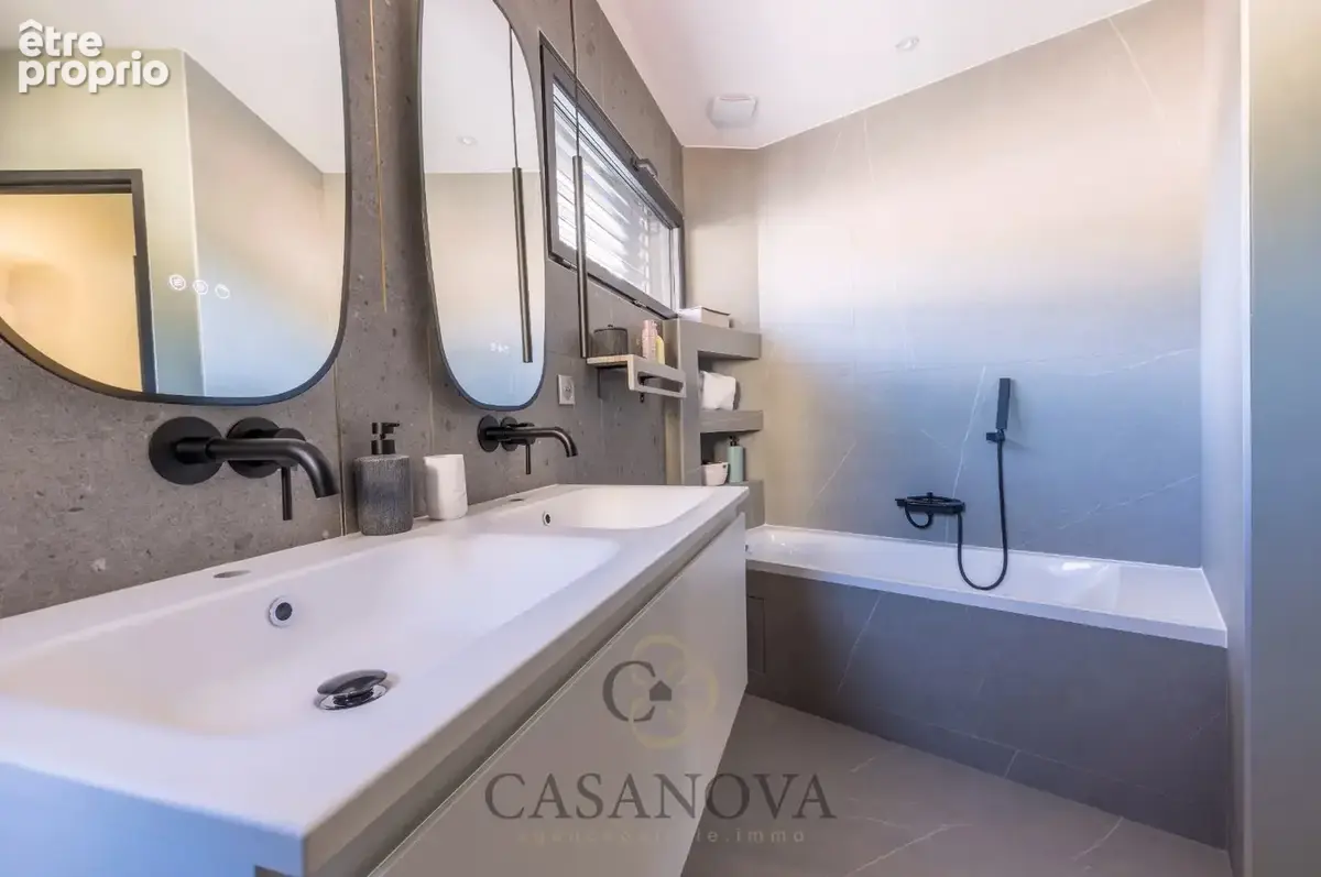 Prades-le-lez  maison 4 chambres + bureau  dépendance de 88 m² + spa + 2 patios et 2 studios. - photo 19