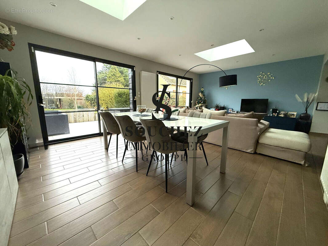 Maison à ANZIN-SAINT-AUBIN