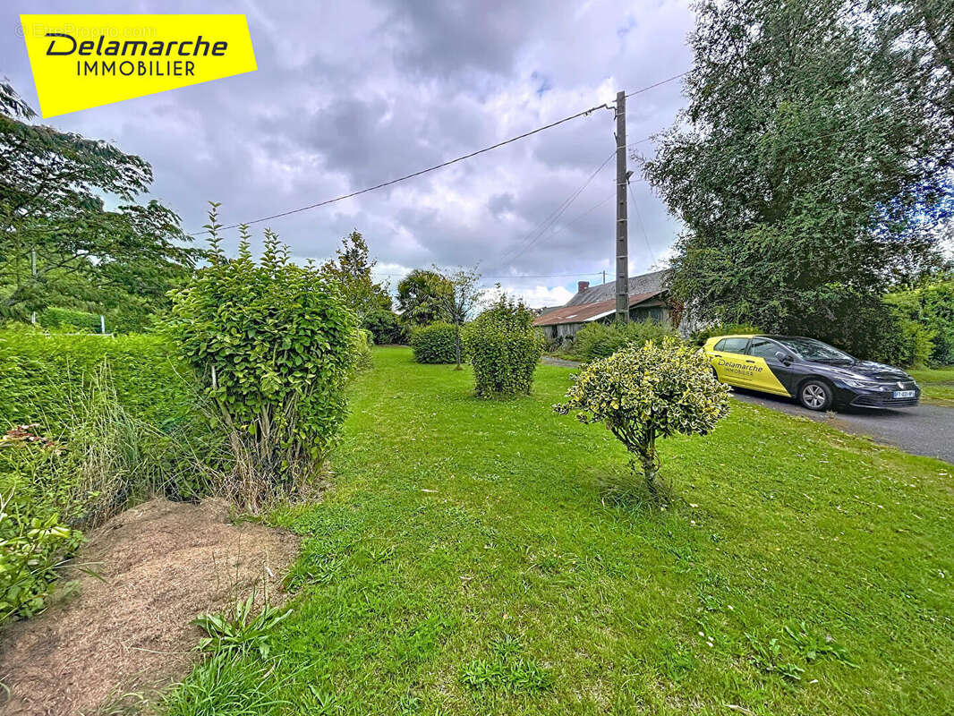 Maison à LA COLOMBE