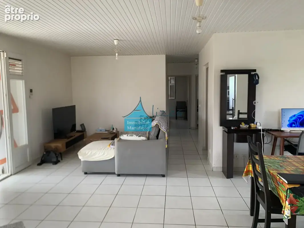 Villa t4 avec piscine - lotissement calme au lamentin - photo 4