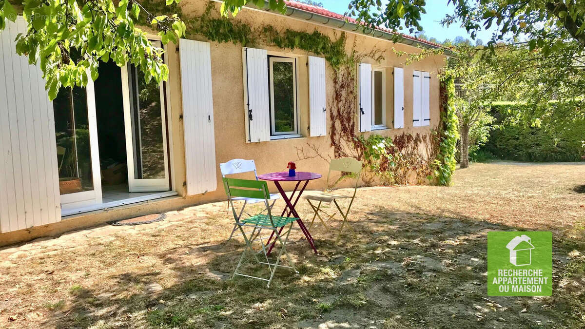 Maison à ANNOISIN-CHATELANS