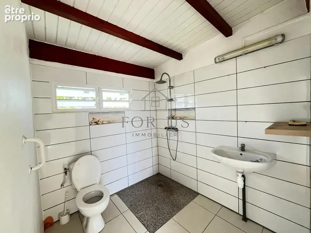 A VENDRE : Maison à rénover Capesterre-Belle-Eau (97130° - photo 6