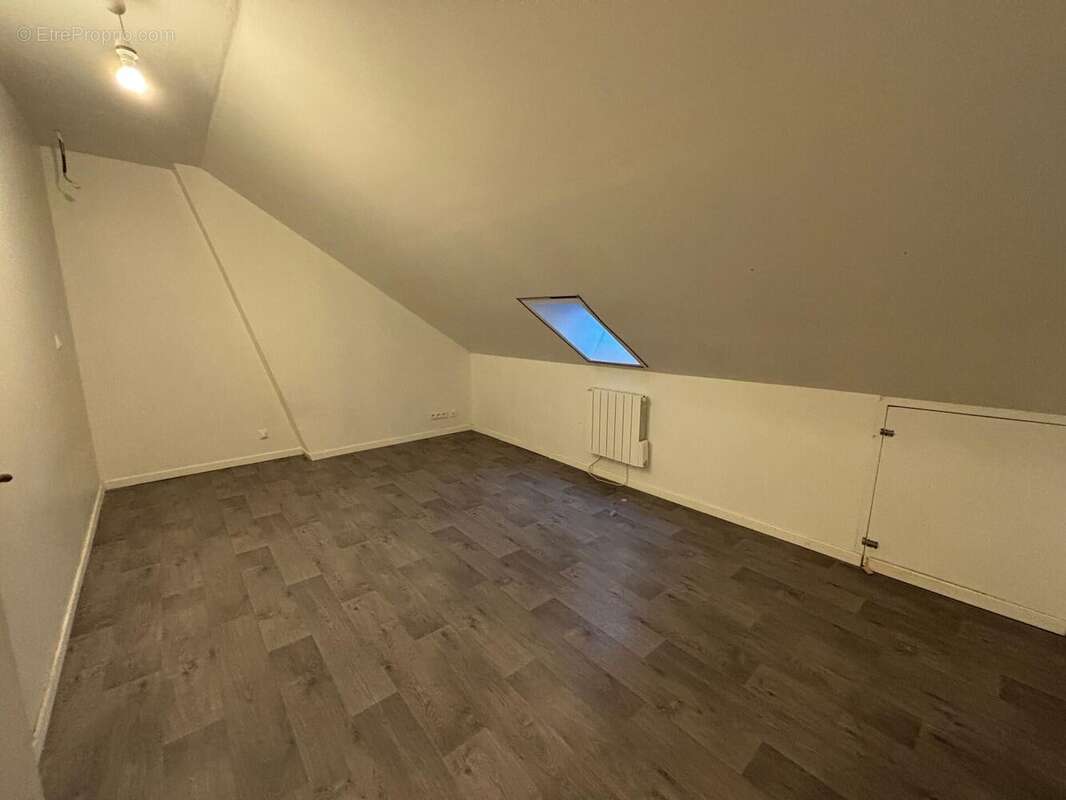 Photo 8 - Maison à VILLERS-COTTERETS