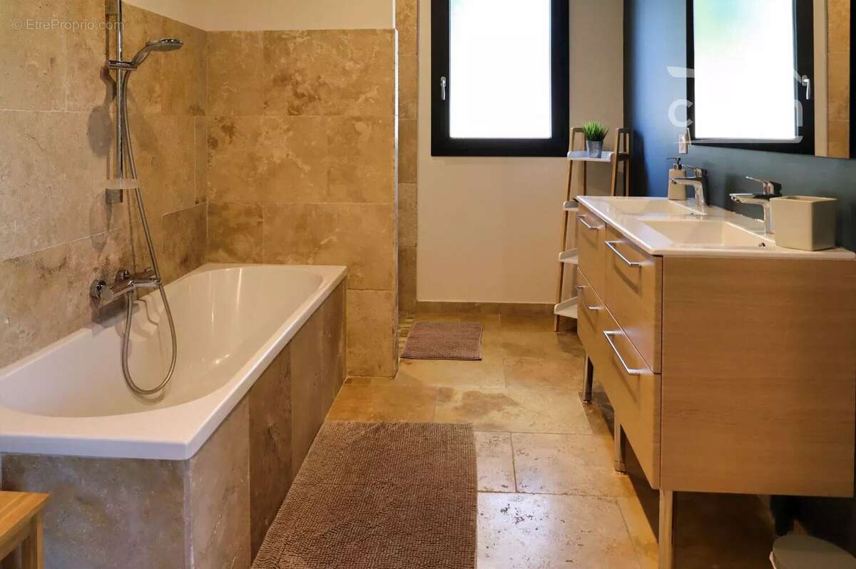 Maison à SAINT-DIDIER