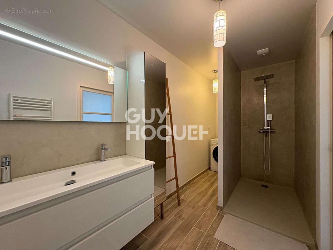 Appartement à LOIRE-SUR-RHONE