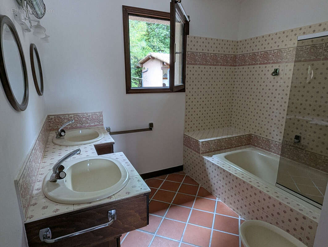 Maison individuelle sur 3600 m² - photo 11