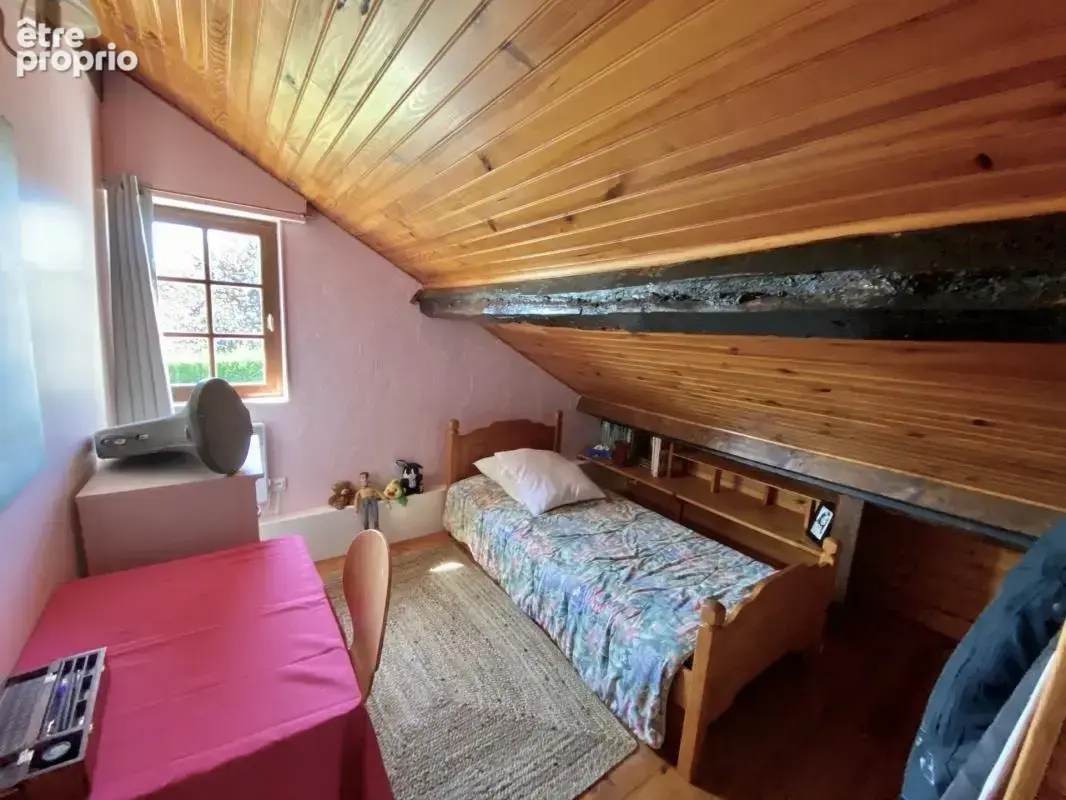 Maison a colombages renovee avec gite independant sur 2700 m2 de terrain a lacquy - photo 20