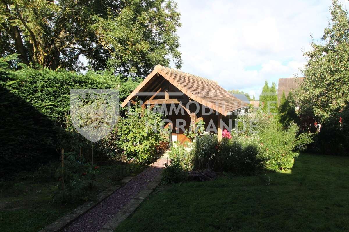 Maison à HEUDEBOUVILLE