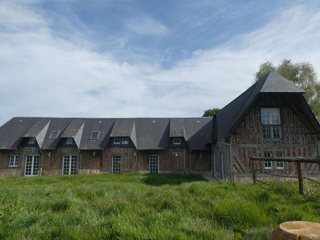 Maison à PONT-L'EVEQUE