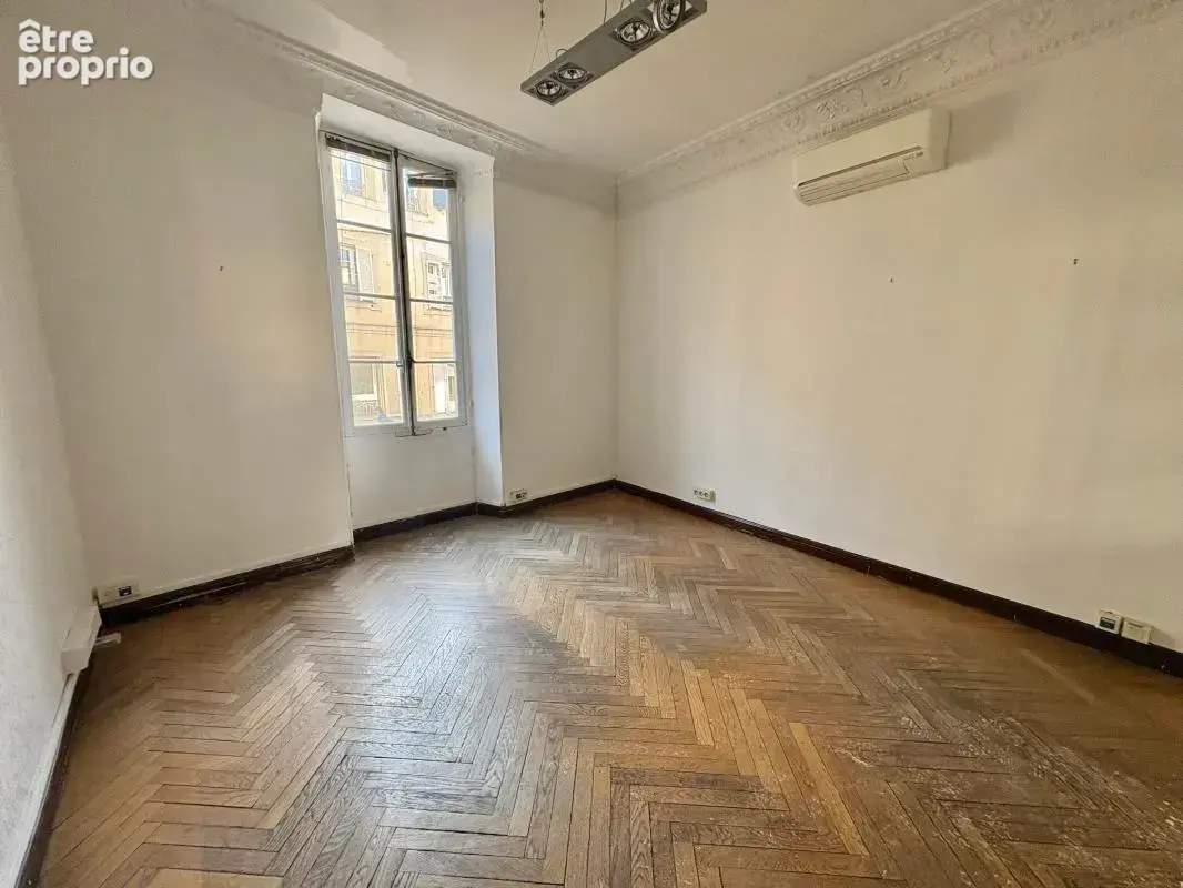 Nice place massena - 4/5p 119,86 m² - photo 7