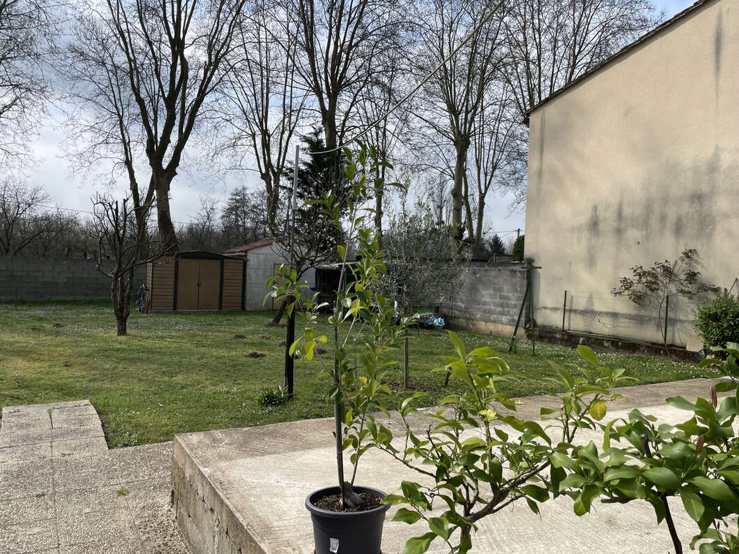 Maison à CASTILLON-LA-BATAILLE