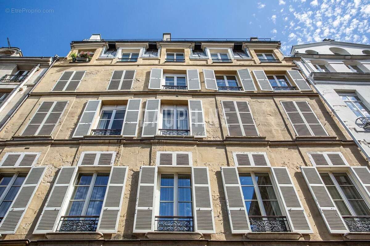 Appartement à PARIS-6E