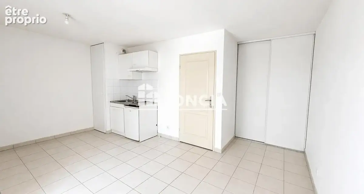 Avignon (Montfavet) : studio avec terrasse et parking privatif en résidence récente - photo 2