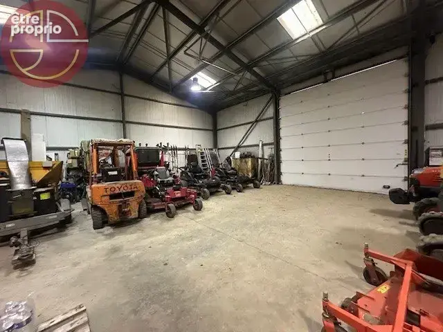 Photo Commerce à Saint-Jory au prix de 250 000€