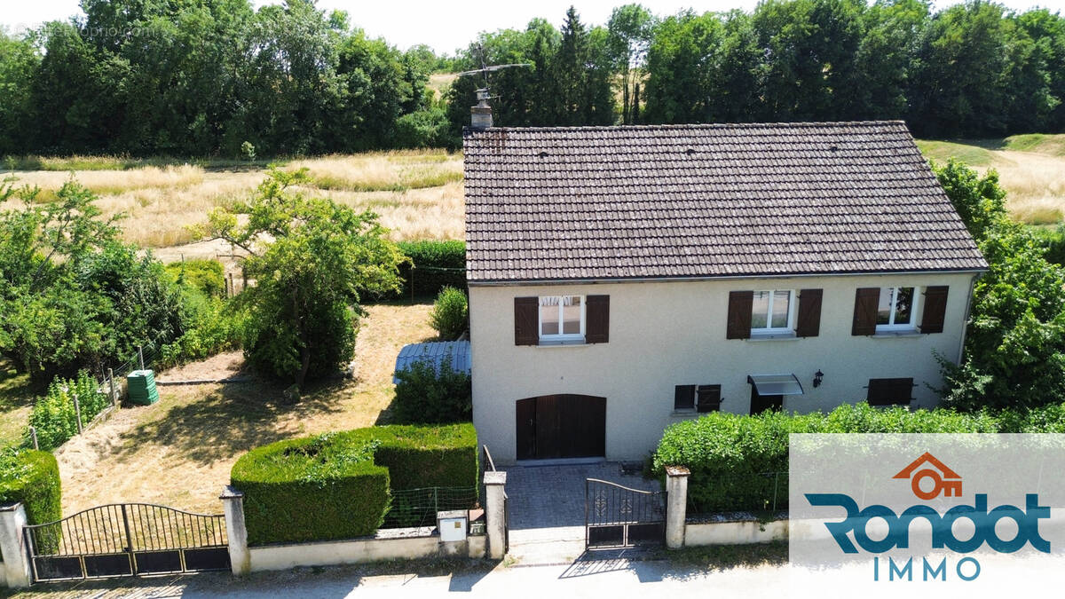 Maison à BRETIGNY