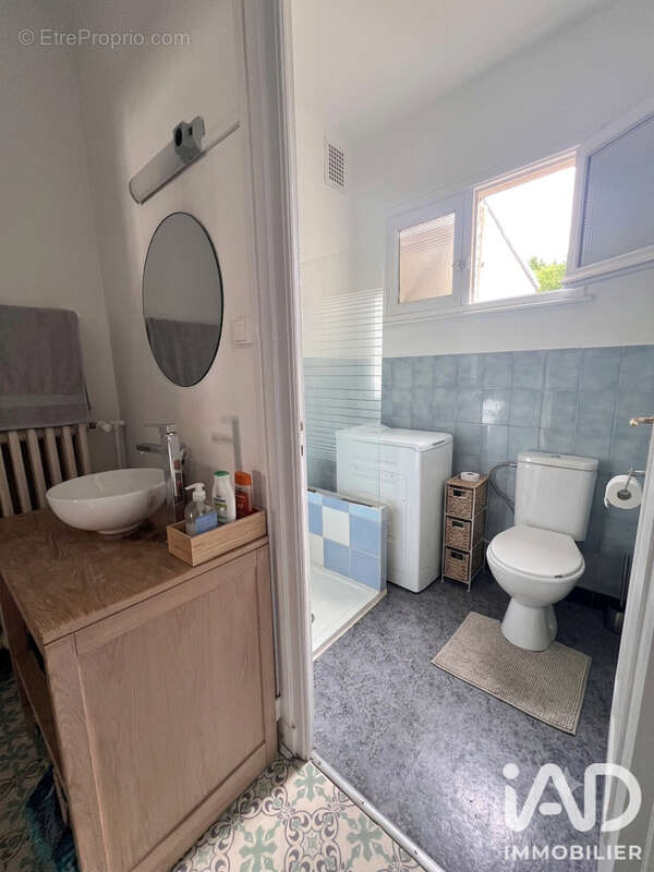 Appartement 110 m² à Menetrol  - photo 9