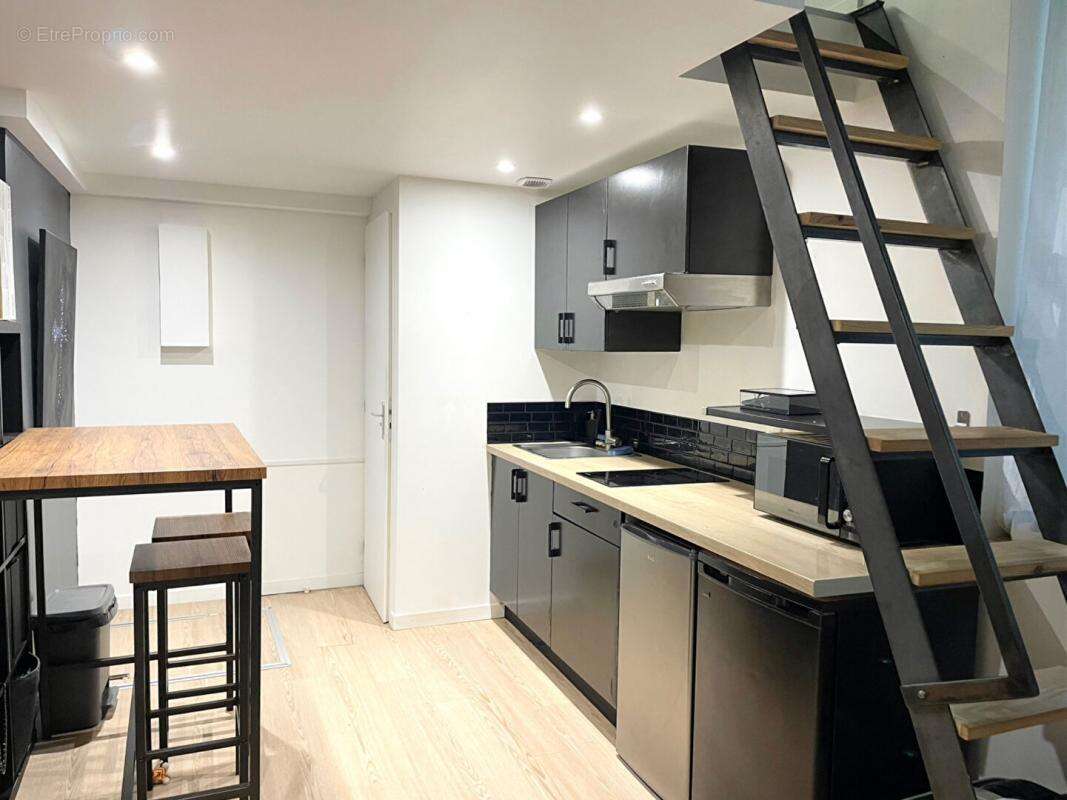 Rhône Lyon 1° Appartement T1bis - 23.57 m2 - photo 2