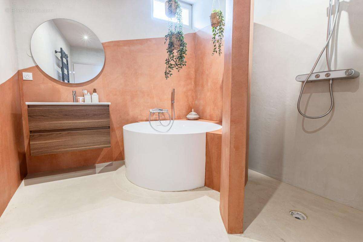 Maison à COURNONTERRAL