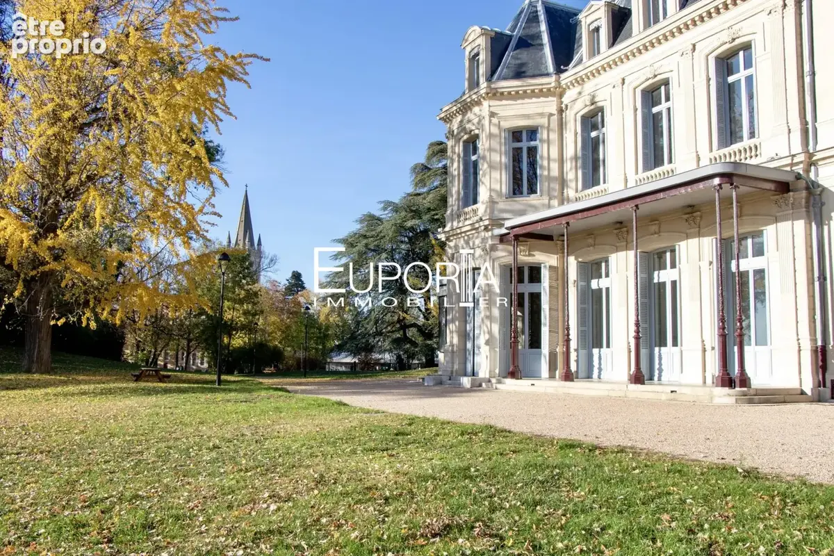 Appartement 4 pièces 83 m² à vendre à Sathonay-Village (69580) - photo 6