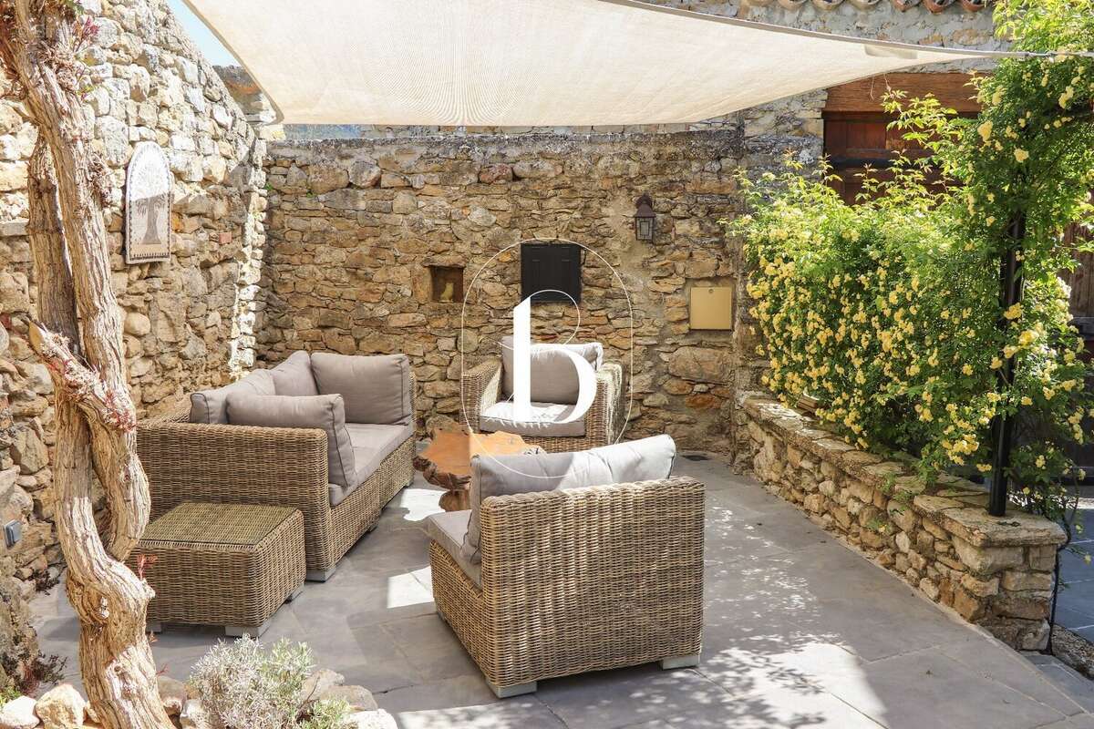 Maison à GOUDARGUES