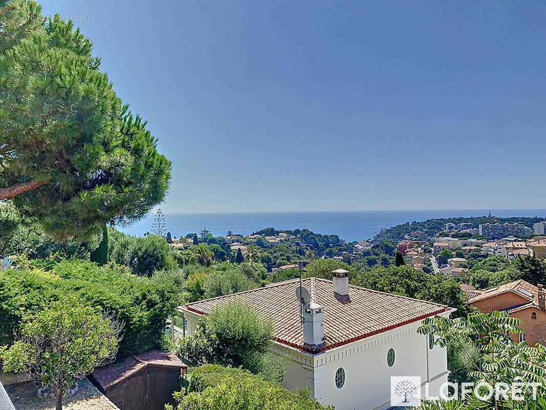 Maison à ROQUEBRUNE-CAP-MARTIN