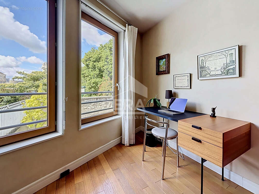 Appartement à PARIS-12E