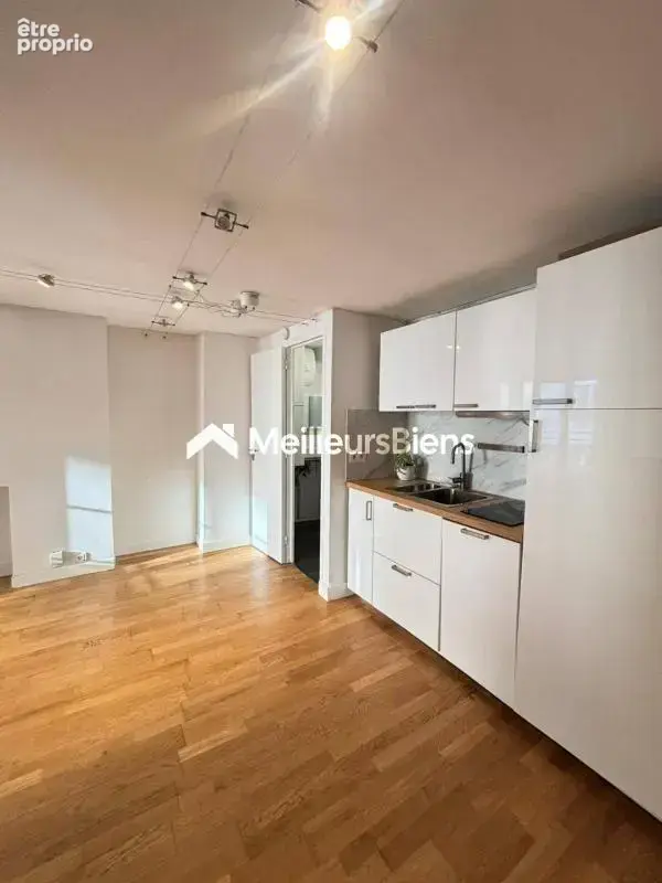 A VENDRE - Grand studio avec coin chambre - 25m2 - Paris 12 - Gare de Lyon - photo 5