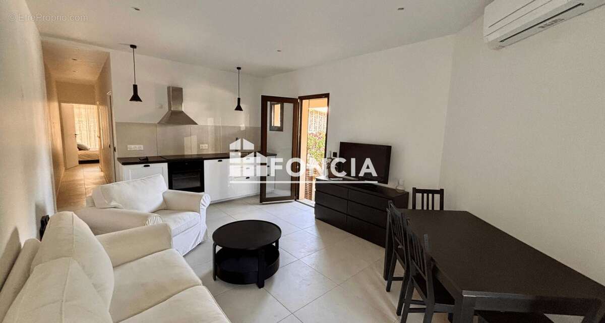 Appartement à FREJUS