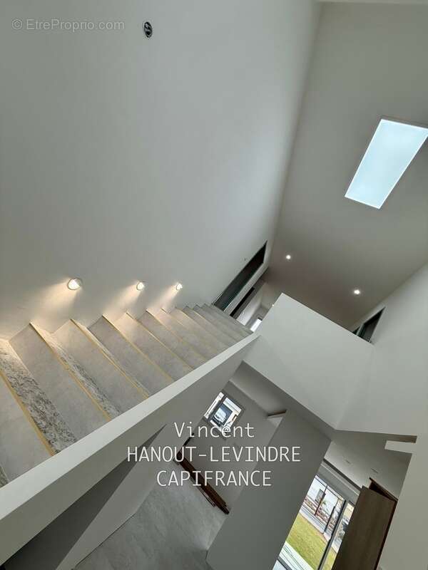 Maison à PELLOUAILLES-LES-VIGNES