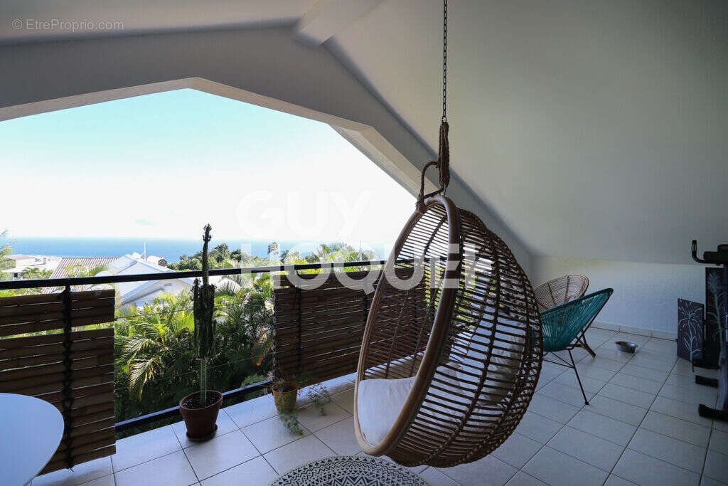 Maison à SAINT-DENIS