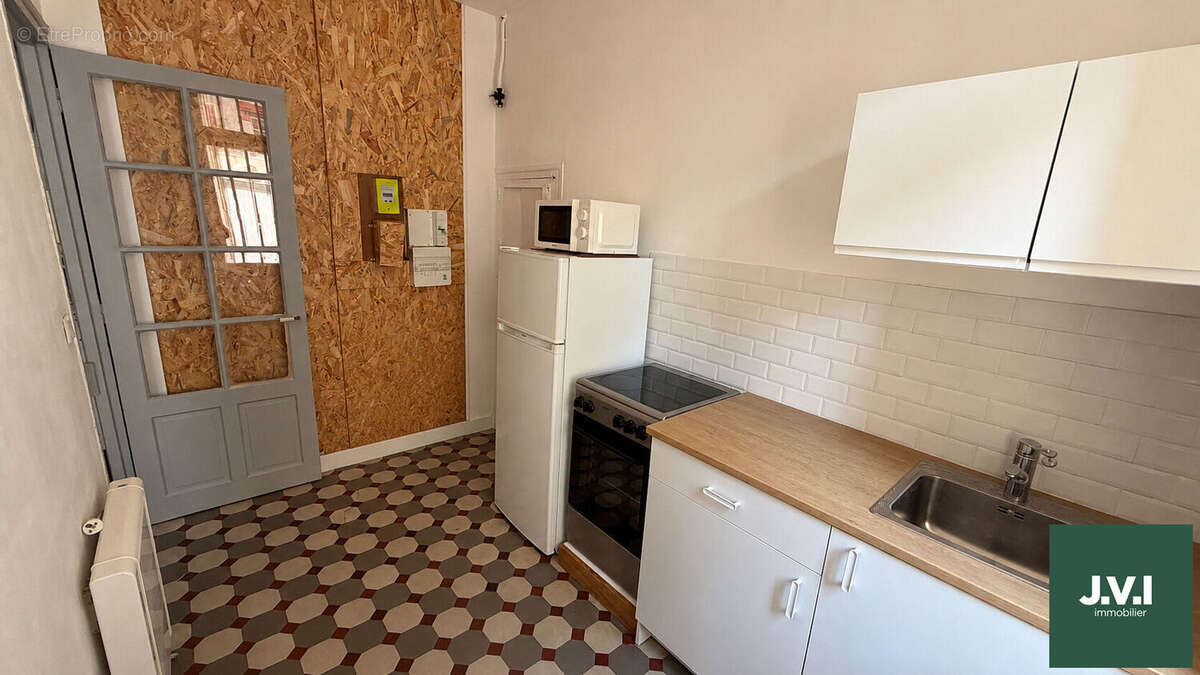 A VENDRE Appartement F1 22 m² Enghien Les Bains - photo 3