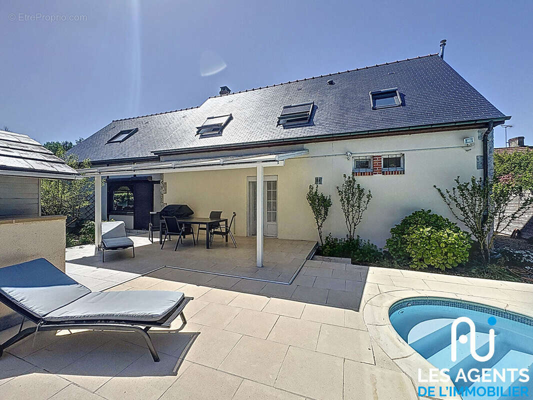 Maison de charme 158m² avec piscine - photo 2