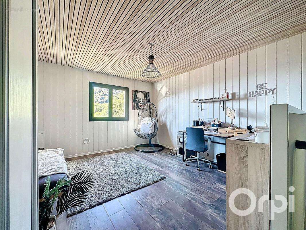 Maison à SAINT-MARTIN-DU-VAR