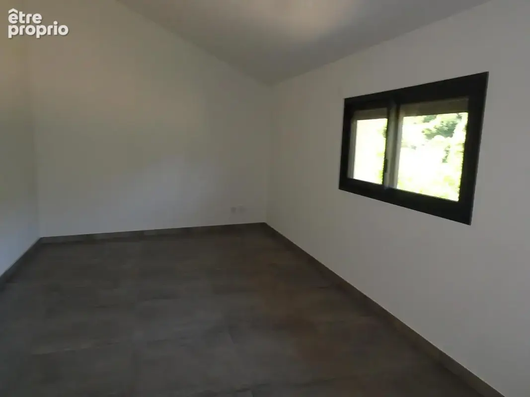 Maison 105 m² à Duniere-Sur-Eyrieux  - photo 8