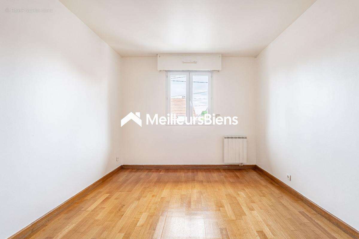 Appartement à AULNAY-SOUS-BOIS