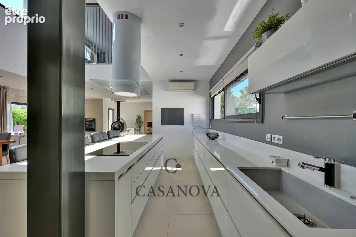 Villa contemporaine 212 m² avec piscine, terrasse et 4 chambres à Castelnau-le-Lez - photo 14