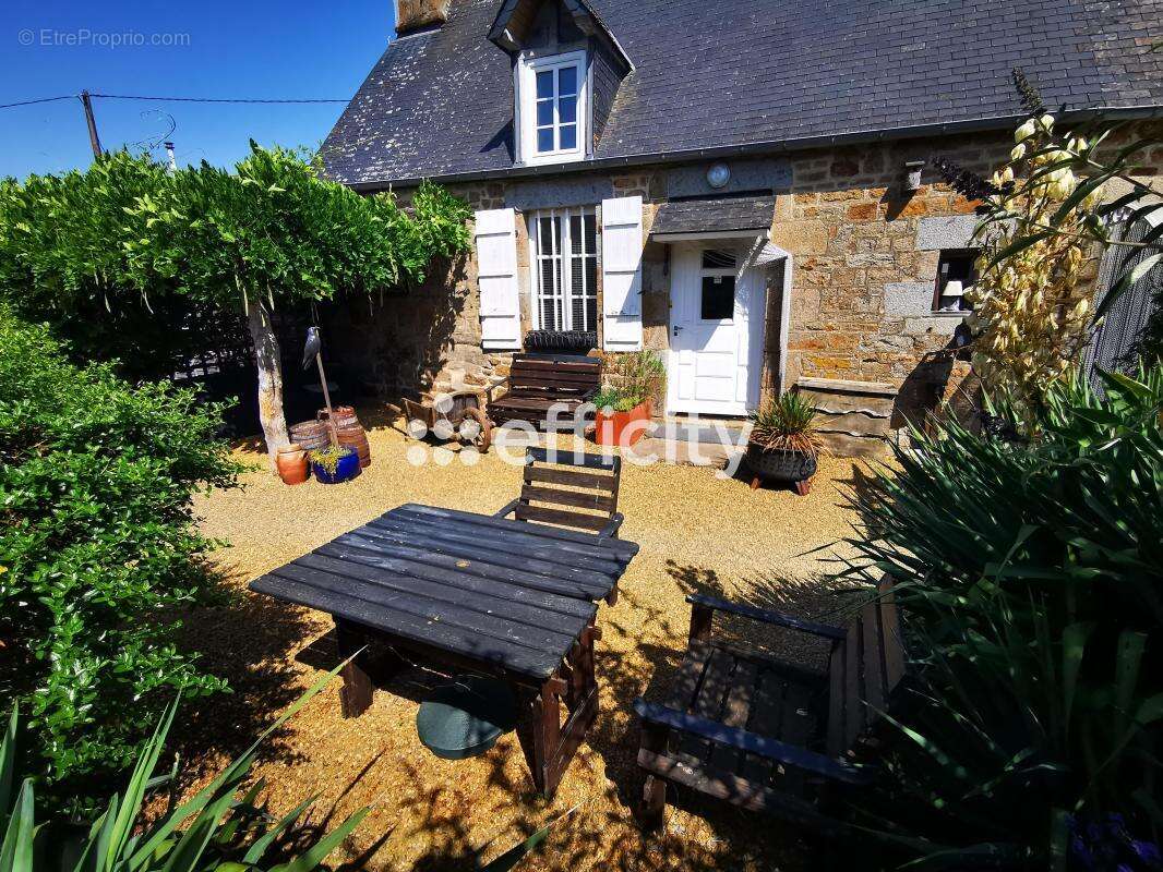 Maison à VIRE
