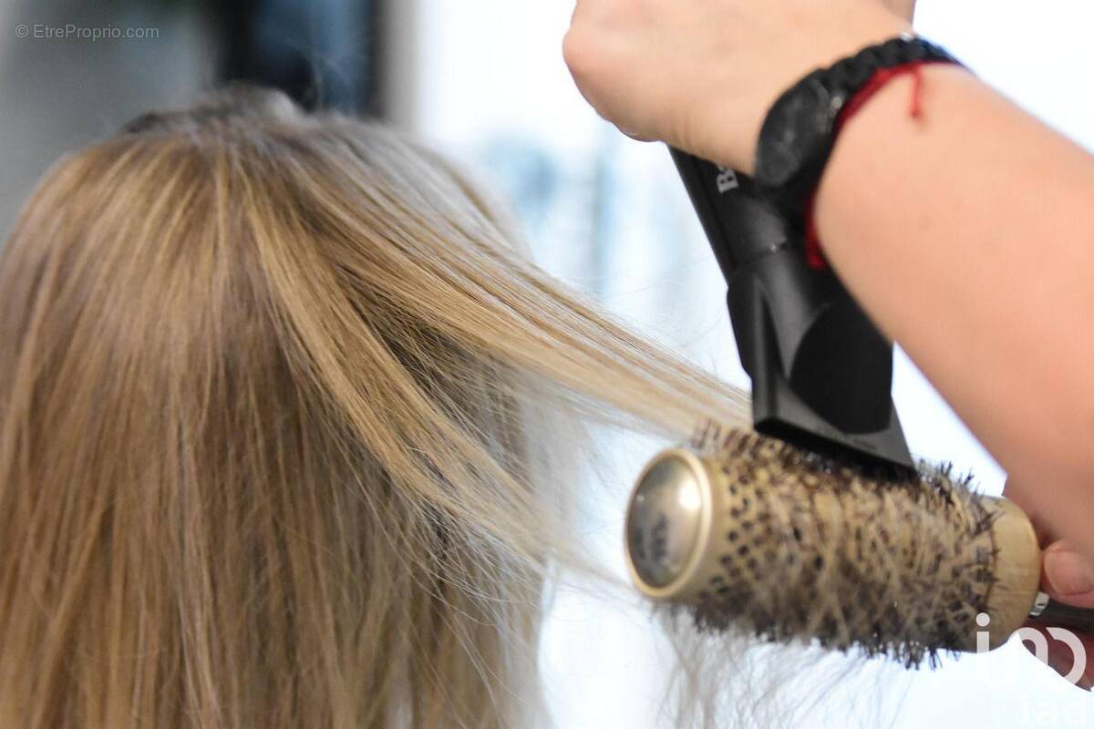 Photo 1 - Commerce à GESTEL