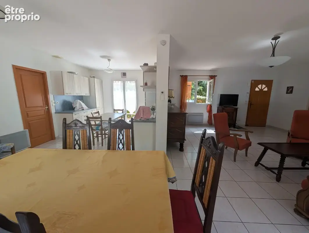 Superbe villa familiale 4 faces à Saint-Laurent-De-La-Salanque - photo 4