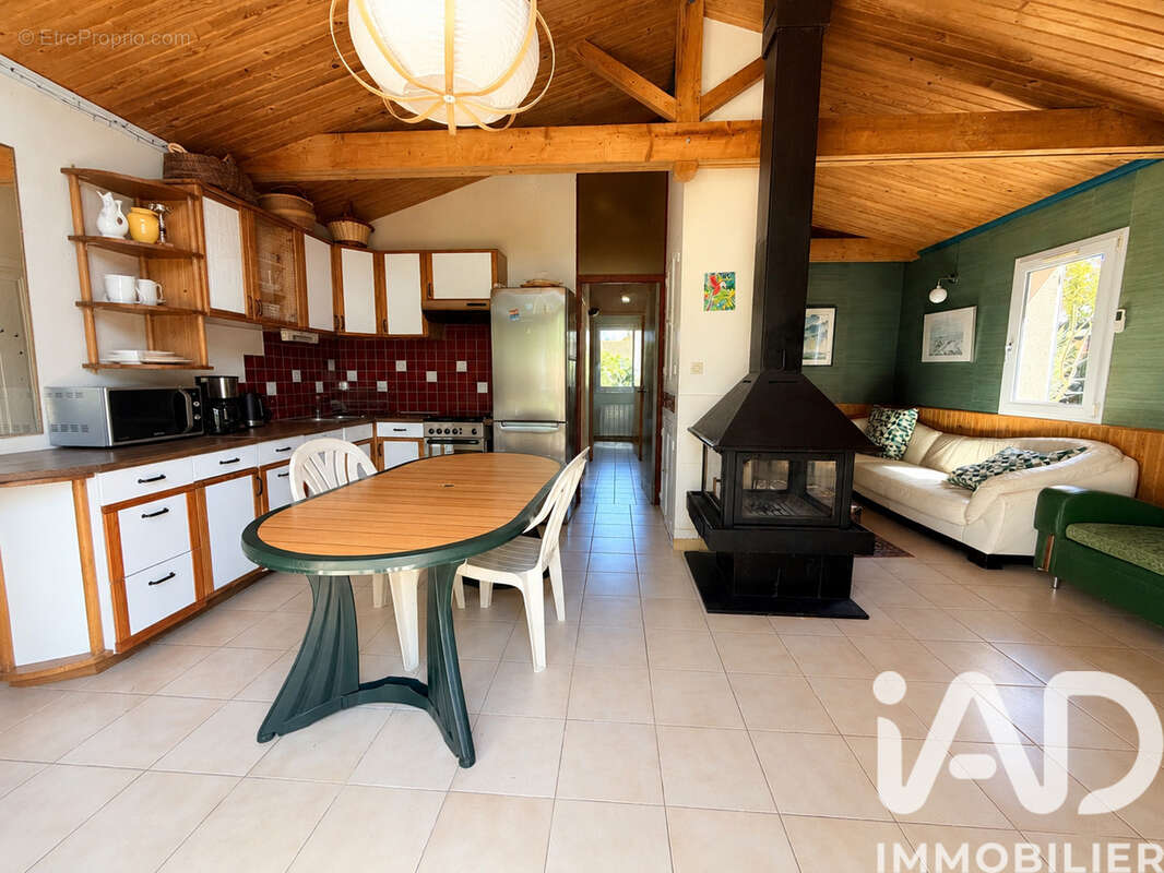 Maison 70 m² à La Plaine-Sur-Mer  - photo 7