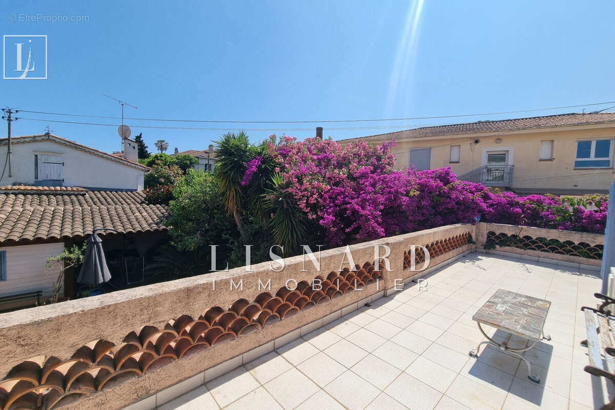 Maison 135 m² à Vallauris  - photo 3