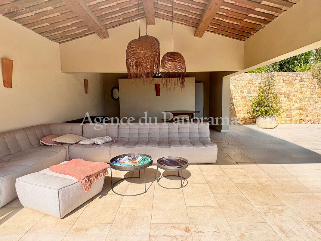 Sublime villa contemporaine avec une vue panoramique au grand calme - photo 20