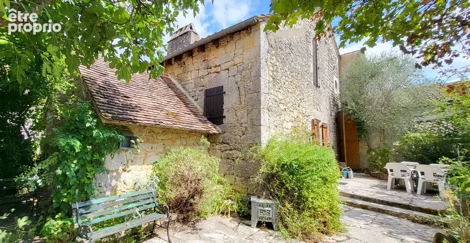 Maison à LAUZES