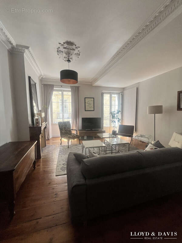 Appartement à BORDEAUX