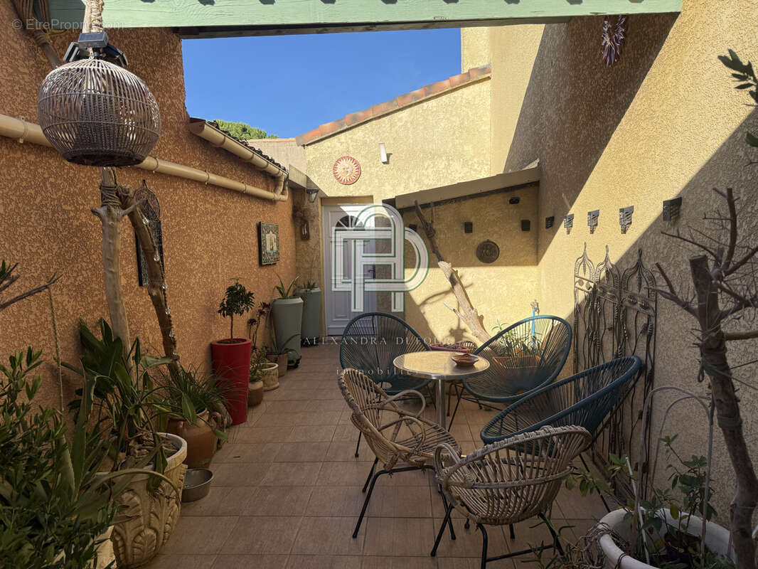 Maison à GRUISSAN