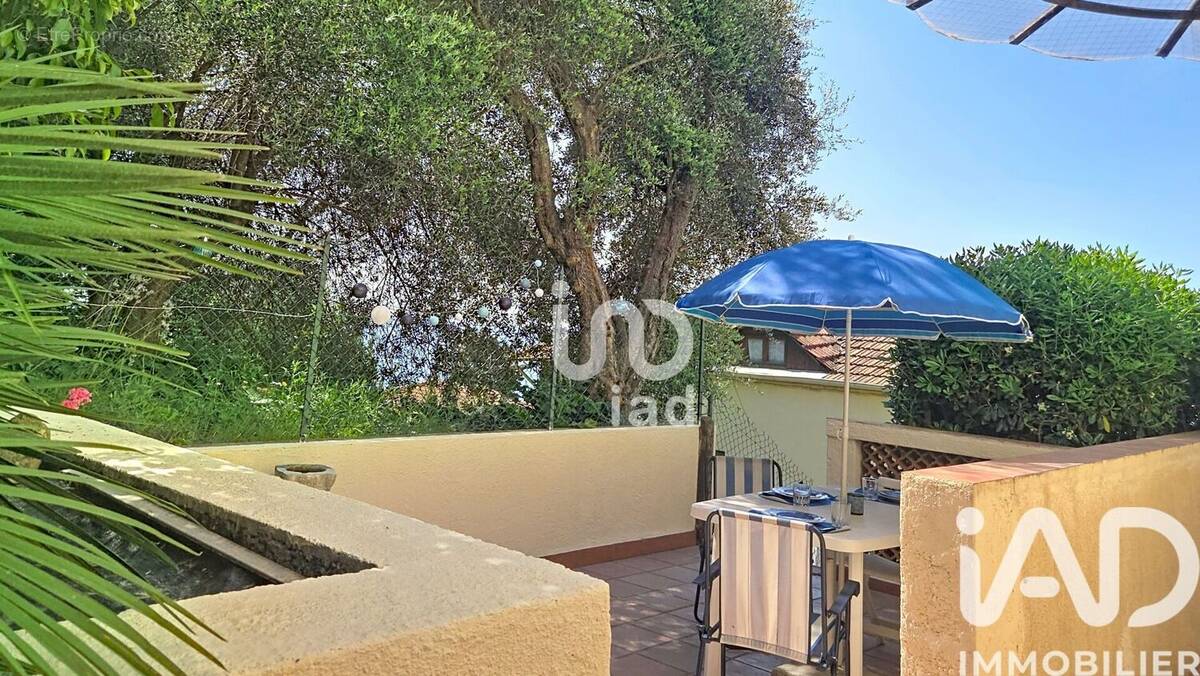 Photo 1 - Appartement à ROQUEBRUNE-CAP-MARTIN